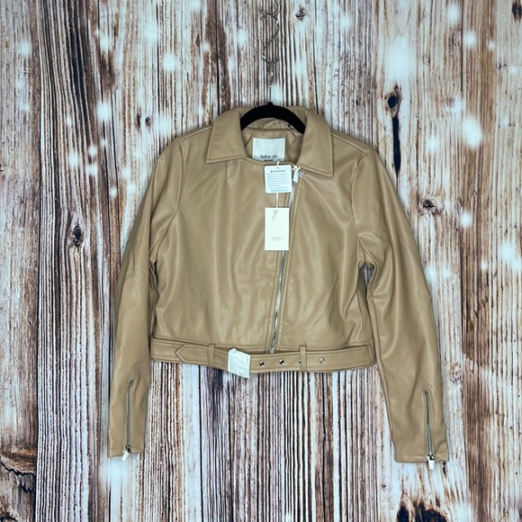 Boutique Jackets & Blazers - 🌟LAST ONE🌟Faux Leather Belted Jacket